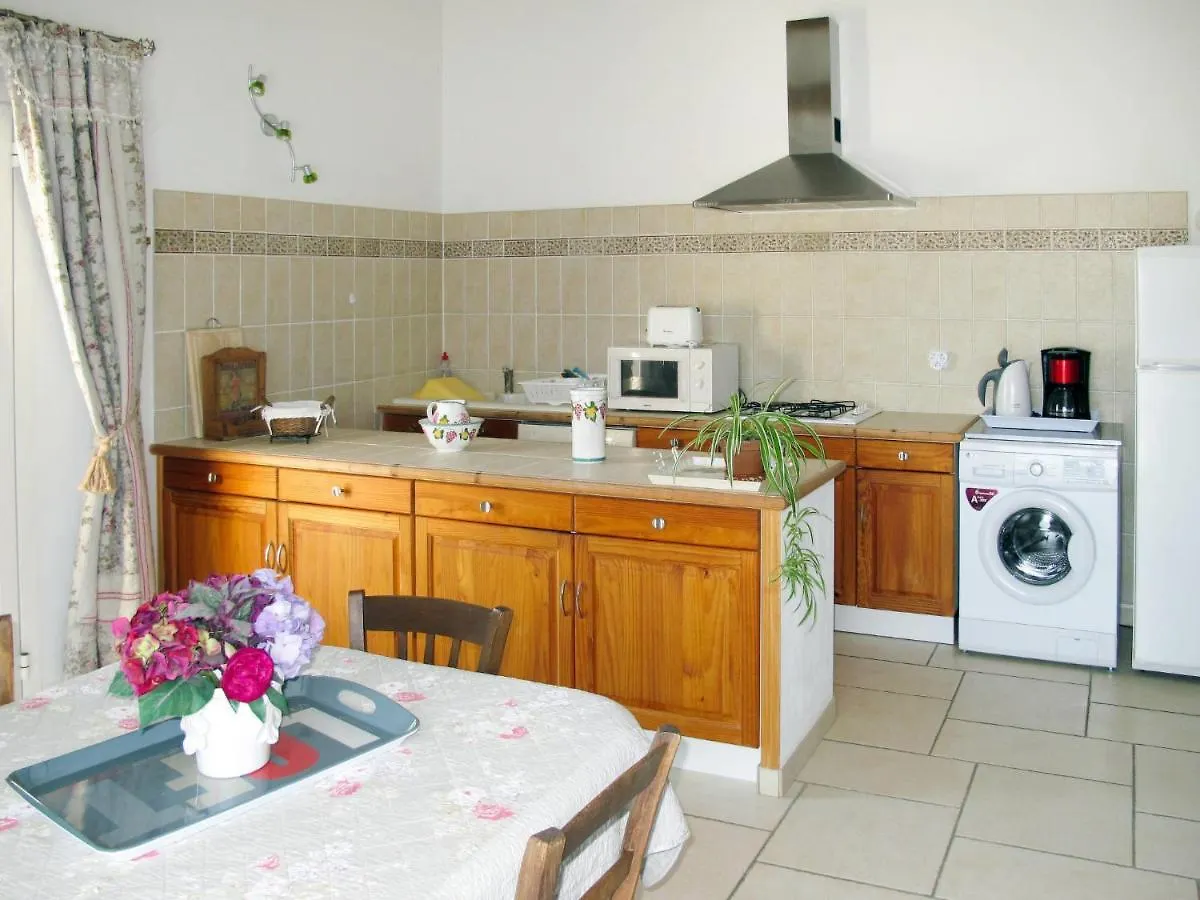 Holiday Home Les Vignes - Mbe100 By Interhome Menerbes France