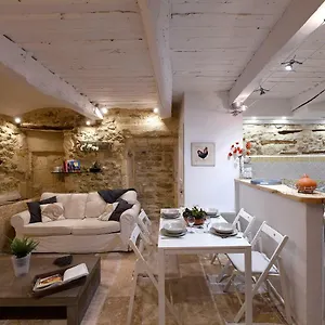 Le Petit Tresor Du Luberon Menerbes